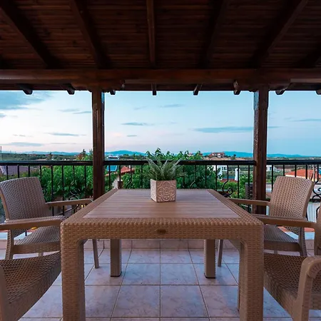 Natura By Rentalspro Services - Nea Halkidiki